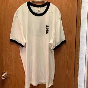 *SALE’* 20%off!
Ladies white short sleeve T-shirt. Lot of 2